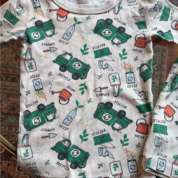 Hanna Andersson | Recycle Short John Pajama Set | 6-7 years - Picture 5 of 10
